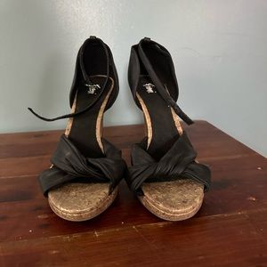 Black and Tab Fioni Heels